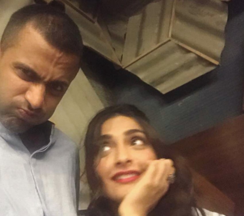 Sonam Kapoor with Boyfriend Anand Ahuja Photos 5 Sonam Kapoor, Sonam Kapoor Boyfriend, Sonam Kapoor with Anand Ahuza, Sonam Kapoor with boyfrined, Anand Ahuza full profile, anand Ahuja with Sonam Kapoor, Sonam Kapoor Photos, Sonam Kapoor Pics