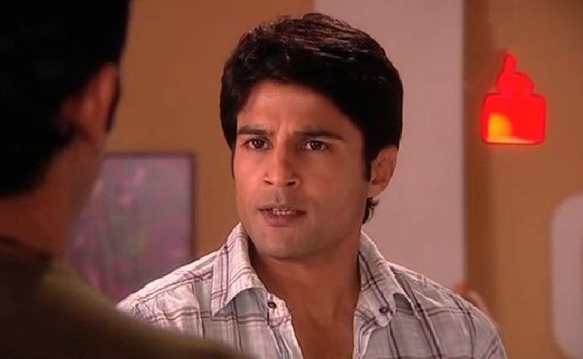 TV Actors who failed on big screen 2 TV Actors who Failed on Big Screen, TV Actors who Failed in Bollywood News, TV Actors who jumped in Bollywood, Amar Upadhyay, Rajeev Khandelwal, Aamna Sharif, Eijaz Khan, Anita Hassanandani, Bollywood News in Hindi, Entertainment News in Hindi, Television News in Hindi