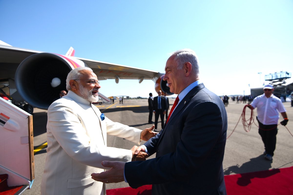 DD5WYE3UIAAfxnU modi in israel, narendra modi, modi israel visit, modi netanyahu, benjamin netanyahu, india israel, india israel relations, india news