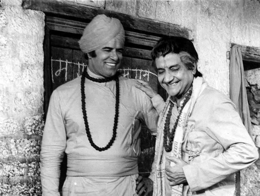 bharat bhushan Pazrveen Babi, Mandakini, achla sachdev, raj kiran, AK Hangal