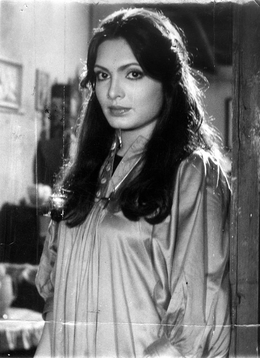 Loksatta Pazrveen Babi, Mandakini, achla sachdev, raj kiran, AK Hangal
