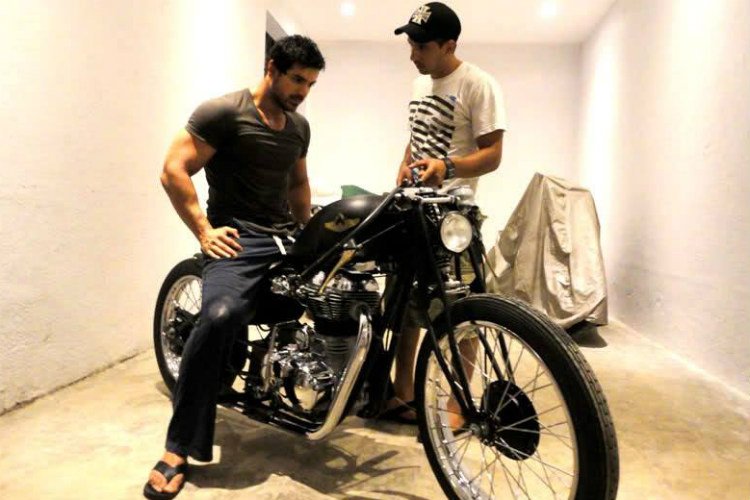 10671490_305822676269655_1992549686009808918_n-1 most expensive celebrity bikes, most expensive bikes in bollywood, most expensive bikes in India, expensive bikes, celebrity bikes, Dhoni bike collection, Salman Khan bikes, John Abraham bikes, Vivek Oberoi bikes, Gul Panag bikes, Sanjay Dutt bikes, r Madhavan bike, Rohit Roy bike, Shahid Kapoor bike"