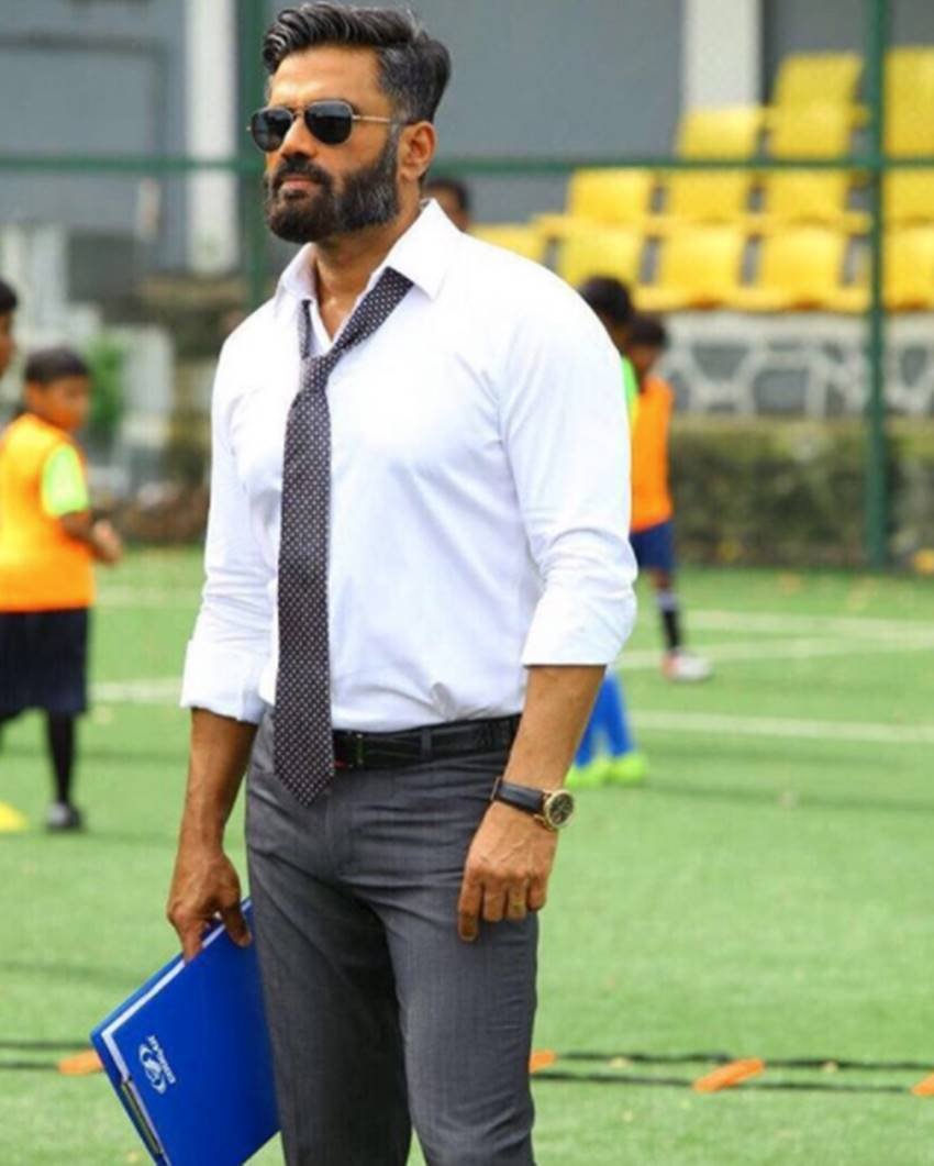 Sunil Shetty 6 Suniel Shetty Birthday, Sunil Shetty Birthday, Sunil Shetty Date of Birth, Suniel Shetty Unknown Interesting Facts, Suniel Shetty Body, Suniel Shetty Photos, Suniel Shetty Movies, Suniel Shetty Upcoming Movie, Suniel Shetty Daughter, Suniel Shetty son, Suniel Shetty Story, Suniel Shetty Life