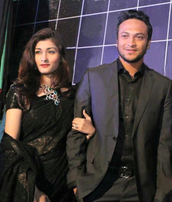 shakib with his wife Shakib Al Hasan, wife, bangladeshi cricketer, Shakib Al Hasan wife, harassing Shakibs wife, umme ahmed shishir,Sports,Cricket News,Sports News