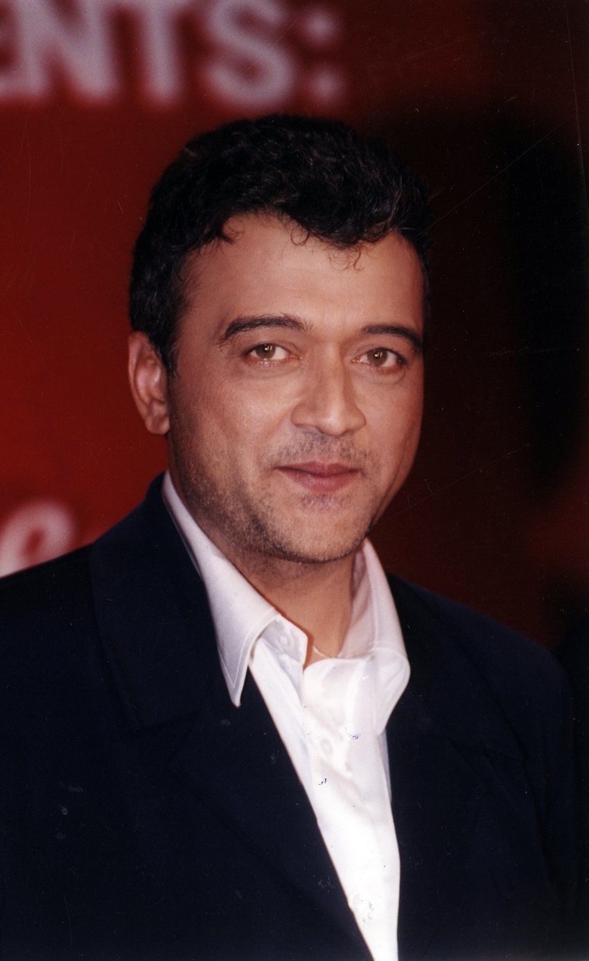 Singer Lucky Ali. Express archive photo *** Local Caption *** Singer Lucky Ali. Bollywood Celebrities Who Got Married Thrice, Celebrities Who Got Married Thrice, Celebrities Got Married Thrice, Celebrities Got Married Thrice or four times, Celebrities Got Married Thrice or even more, these are the Celebrities Got Married Thrice and more, these are the Bollywood Celebrities Who Got Married Thrice or even more Kishore Kumar, Sanjay Dutt, Lucky Ali, Kabir Bedi, Karan Singh Grover, Vidhu Vinod Chopra, Adnan Sami, Madhubala, yogeeta bali, leena chandavarkar, ruma guha thakurta, richa sharma, manyata, reha pillai, parveen Dusanj, jansatta