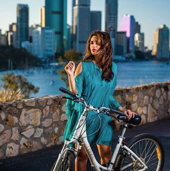 pari5 parineeti chopra golmaal again, parineeti australia, meri pyari bindu, parineeti, parineeti chopra, parineeti chopra holiday photos, parineeti chopra australia, parineeti, parineeti chopra hot photos, parineeti chopra news, parineeti chopra latest photos, parineeti chopra latest news, entertainment photos,