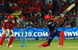 IPL 8: टूटा दिल्ली की हार का क्रम, युवराज की शानदार बल्लेबाजी ने दिलाई जीत