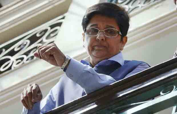 किरण बेदी, किरण बेदी जीवनी, किरण बेदी चुनाव, वूमेन इकोनॉमिक फोरम, kiran bedi, kiran bedi news, kiran bedi bjp, kiran bedi twitter, former ips kiran bedi, women economic forum, india news
