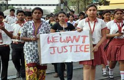नन सामूहिक दुष्कर्म मामला : आठ लोग लिए गए हिरासत में