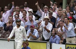 सिरीज हारने के बाद विराट कोहली ने कहा, गेंदबाज़ी में काफी सुधार की जरूरत