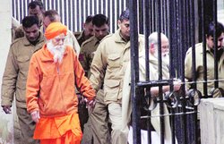 एलएन मिश्र हत्याकांड में 4 दोषियों को उम्रकैद