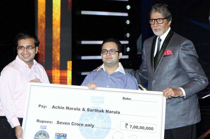 अमिताभ बच्चन ने KBC के 7 करोड़ रूपए के विजेता बंधुओं को किया सलाम