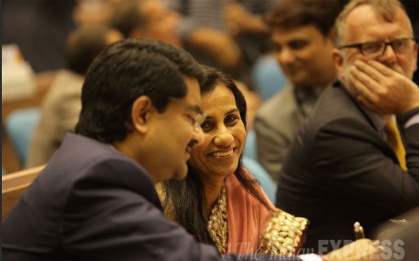 उन्होंने सकल घरेलू उत्पाद में विनिर्माण की भागीदारी बढ़ाने के लिए सार्व जनिक निजी भागीदारी और कौशल विकास पर जोर देते हुए कहा ‘‘सरकार विकास के प्रति प्रतिबद्ध है। यह राजनीति नहीं बल्कि आस्था का सवाल है।’’