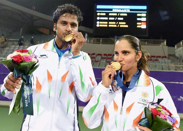 सानिया और साकेत की दूसरी वरीयता प्राप्त जोड़ी ने सिर्फ 69 मिनट तक चले फाइनल में शीर्ष वरीयता प्राप्त चीनी ताइपै के हाओ चिंग चान और सियेन यिन पेंग को 6-4, 6-3 से हराया।