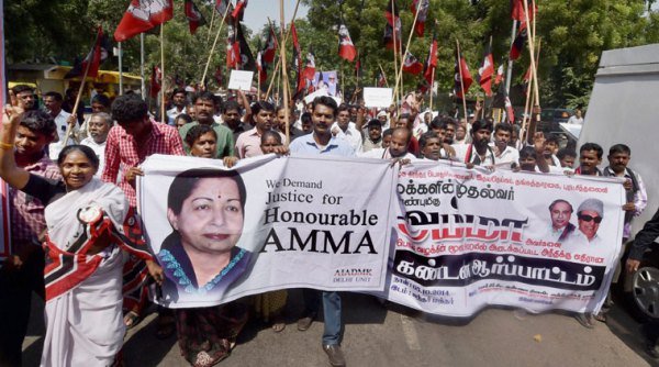 SC grants bail to Jayalalithaa