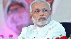 सपा सम्मेलन में दूसरे दिन भी नरेंद्र मोदी पर निशाना