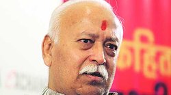 दूरदर्शन पर मोहन भागवत के एक घंटे के सीधे प्रसारण से हुआ विवाद