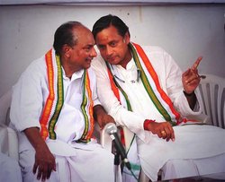 स्वच्छ भारत अभियान का समर्थन भाजपा का साथ देना नहीं: शशि थरूर