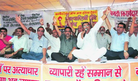 किराया कानून के खिलाफ व्यापारियों ने भरी हुंकार