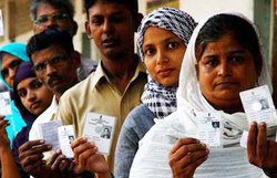विधानसभा चुनाव: हरियाणा में पहले 6 घंटे में 35 प्रतिशत से अधिक मतदान