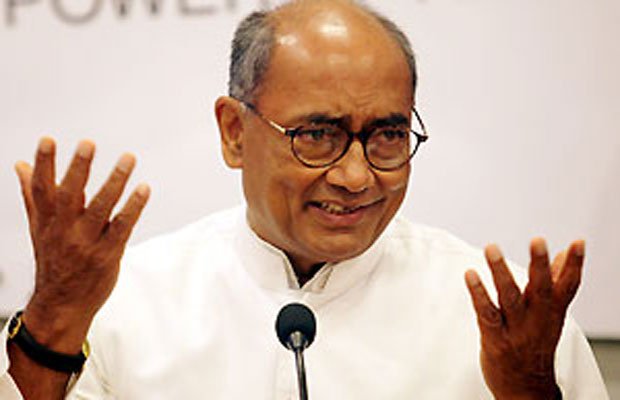 Digvijaya Singh, Rahul Gandhi, Congress, Land Bill, NDA Govt, Giriraj Singh, India News