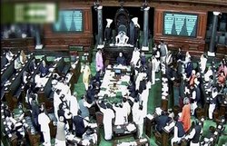 संसद के दोनों सदनों में विपक्ष ने सरकार से पूछा, कहां है कालाधन?