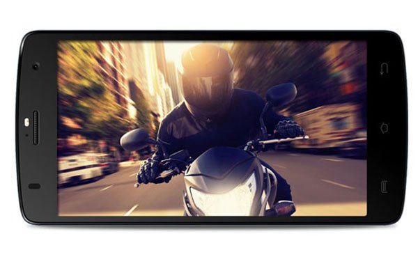 आइरिस सेल्फी 50 एंड्रॉयड की नवीनतम श्रेणी 4.4 किटकैट ऑपरेटिंग सिस्टम पर चलती है। कनेक्टीविटी के लिए इसमें वाई-फाई, ब्लूटुथ, यूएसबी और 3जी की सुविधा दी गई है। इसमें 2400 MAh की बैटरी है।