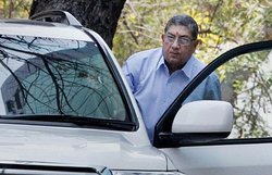 उच्चतम न्यायालय का श्रीनिवासन से सवाल: चेन्नई सुपर किंगस पर है किसका नियंत्रण