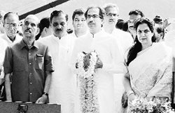 बाल ठाकरे की पुण्यतिथि पर भाजपा ने शिवसेना से किया संपर्क