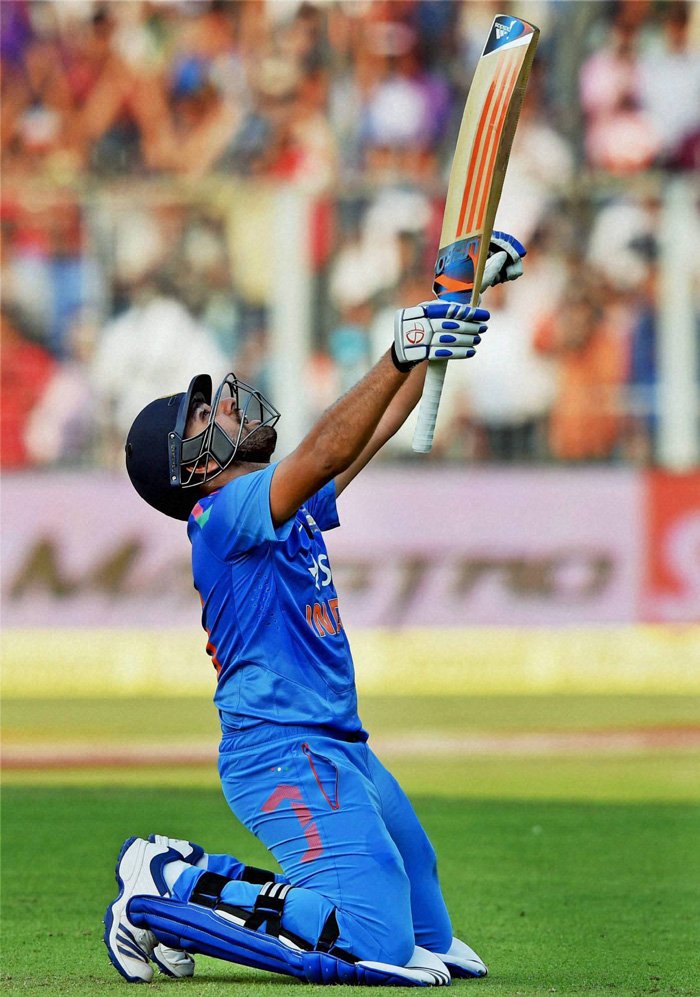 इसके जवाब में श्रीलंका की टीम रोहित के स्कोर तक भी पहुंचने में नाकाम रही और 43.1 ओवर में 251 रन पर सिमट गई। (फोटो: भाषा)