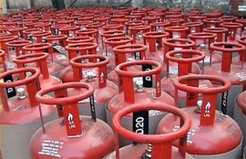 Non-subsidised LPG rate cut, LPG Rate Cut by Rs 5, Rate cut by Rs 5 per cylinder, Price of non-subsidised LPG, non-subsidised lpg price, non subsidised lpg price in delhi, price of non subsidised lpg cylinder, price of non subsidised cylinder, non subsidy cylinder, rate of non subsidized cylinder