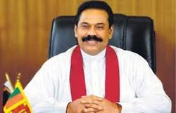 महिंदा राजपक्षे ने मध्यावधि राष्ट्रपति चुनाव की घोषणा की