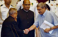 पढ़ें: केन्द्रीय मंत्रिपरिषद में शामिल मंत्रियों की सूची