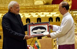 एक्ट ईस्ट नीति की धुरी है आसियान: नरेंद्र मोदी