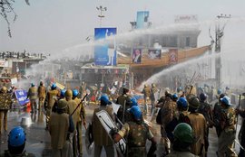 Media person assault, Hisar, Godman Rampal