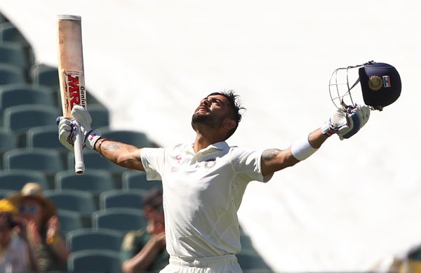 टेस्ट के आखिरी दिन ऑस्ट्रेलिया के खिलाफ ओवल मैदान पर विराट कोहली ने अपने टेस्ट करियर का आठवां शतक लगाया। हालांकि इसके बाद भी टीम इंडिया मैच नहीं जीत सकी। (फ़ोटो-एपी)