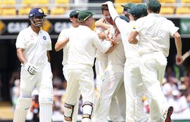Aus Beat India Brisbane Test