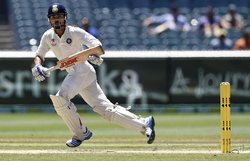 मेलबर्न टेस्ट: कोहली-रहाणे की रिकॉर्ड साझेदारी के बाद ढही भारतीय पारी