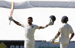 एडिलेड टेस्ट में कोहली के शतक के बावजूद हारा भारत