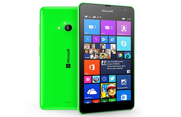 परफॉर्मेंस: Lumia 535 विंडोज़ के नवीनतम ऑपरेटिंग सिस्टम 8.1 पर चलता है जिसे Lumia Denim में भी अपग्रेड किया जा सकेगा। वन जीबी रैम के साथ इस फोन में 1.2GHz क्वॉडकोर कवॉलकॉम स्नैपड्रैगन 200 प्रोसेसर की सुविधा दी गई है। इसकी इंटरनल मेमरी 8 जीबी की है जिसे माइक्रो एसडी कार्ड के ज़रिए 128 जीबी तक बढ़ाया जा सकता है। Lumia 535 में 15 जीबी की मुफ्त क्लाउड स्टोर भी दिया गया है।