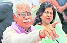 Manohar Lal Khattar Rohtak Sister's