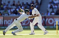 मेलबर्न टेस्ट: दूसरे दिन का खेल ख़त्म, भारत 1 विकेट पर 108 रन