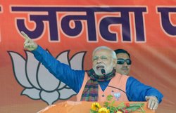 झारखंड को ठेकेदारों को हाथ में मत सौंपिए: नरेंद्र मोदी