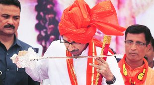 Shiv Sena to join Fadnavis govt