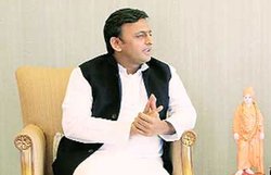 अंधेर नगरी के चौपट राजा बन गए हैं अखिलेश यादव
