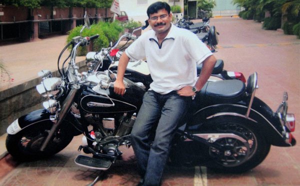 सिडनी के लिंट चॉकलेट कैफे में बंदूकधारी द्वारा कब्जे में लिए गए बंधकों में कोलकाता निवासी पुष्पेंदु घोष भी शामिल थे। (पीटीआई फाइल फ़ोटो)