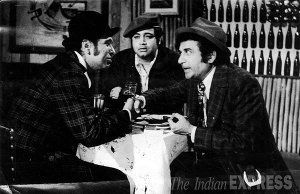 वर्मा ने अभिनय में अपने करियर की शुरूआत एक मंच कलाकार के तौर पर की थी। वर्ष 1961 में आई यश चोपड़ा की फिल्म ‘धर्मपुत्र’ में एक सहायक भूमिका के जरिए उन्होंने बॉलीवुड में कदम रखा। हालांकि यह फिल्म कुछ खास कर नहीं पाई। (एक्सप्रेस फोटो)