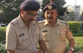 Delhi Terror, Terror Attack, Alert, Delhi, Delhi Police , IB, Jaish-e-Mohammed, Fidayeen Attack, आतंकी हमला, दिल्ली, दिल्ली पुलिस, जैश-ए-मोहम्मद, सुरक्षा एजेंसी, सुरक्षा अलर्ट, फिदायीन हमला