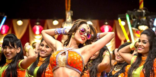 बॉलीवुड की मशहूर आइटम गर्ल मलाइका अरोड़ा खान एक बार फिर बड़े पर्दे पर तहलका मचाने को तैयार हैं। (फोटो: बॉलीवुड हंगामा)