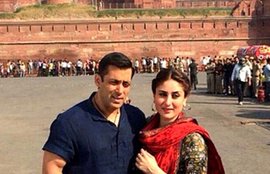 love jihad, ghar wapasi, vhp, kareena kapoor